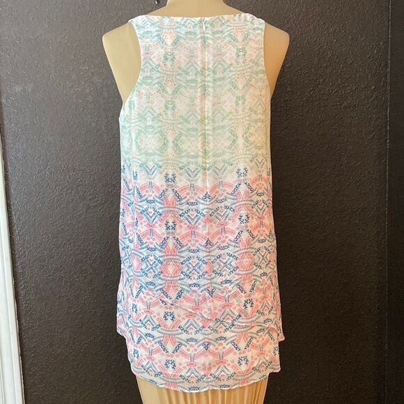 Cabi sea green, pink, blue medallion print sleeveless layered flowy tunic top - Picture 8 of 9